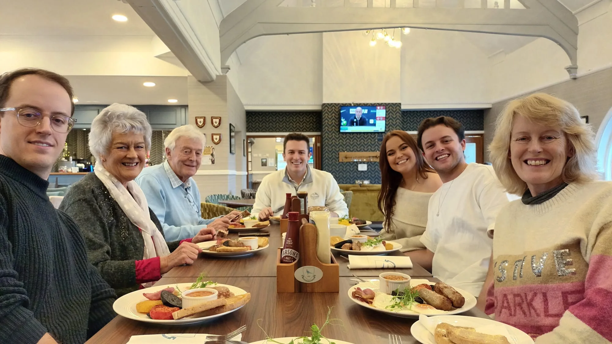 Big family breakfast